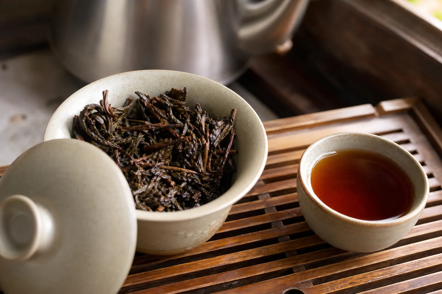 How to Keep a Compressed Dark Tea Piece From Overbrewing After It Opens