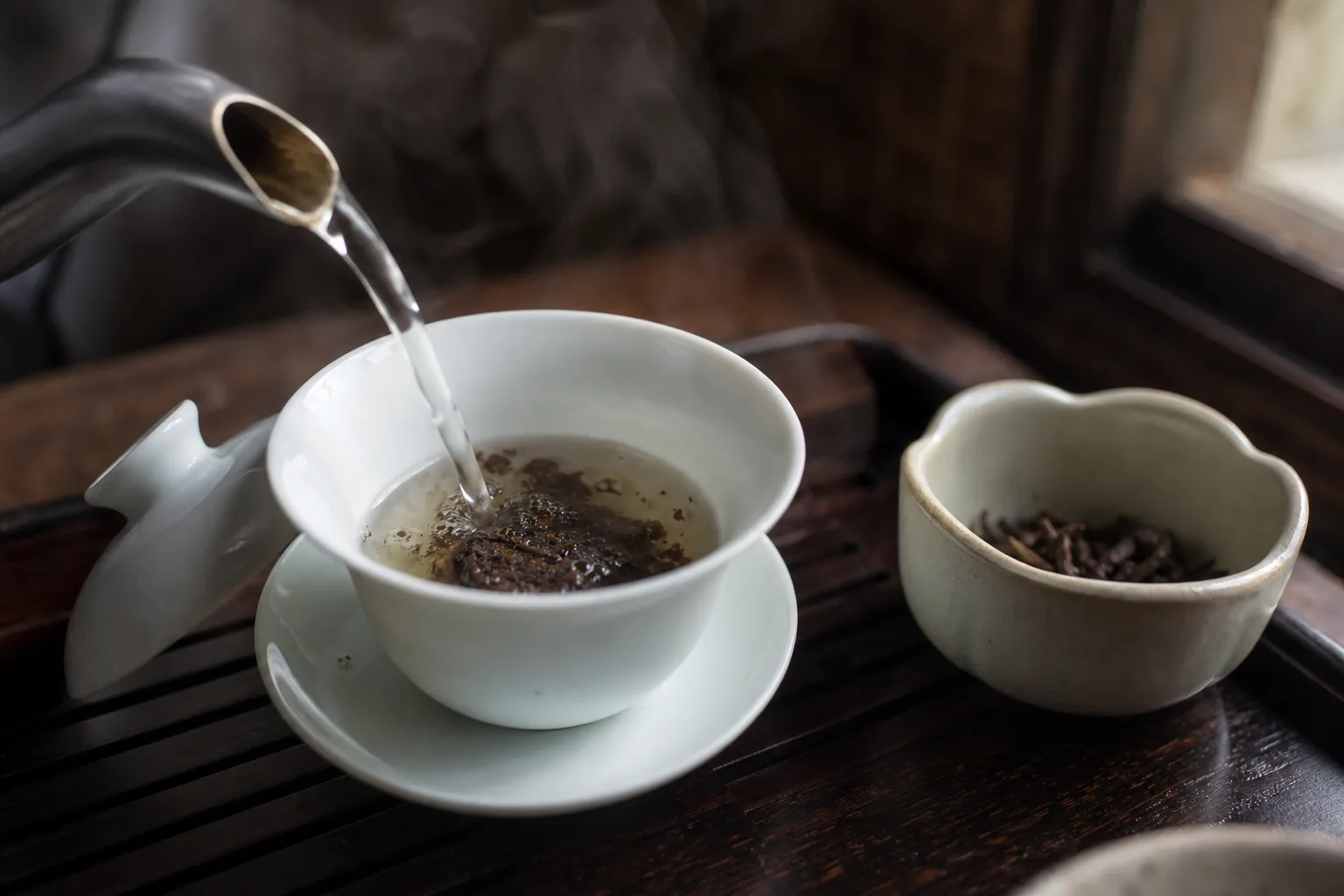 How Long Should a Dark Tea Rinse Be
